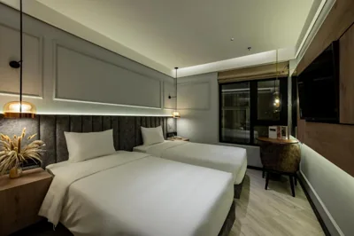 Standard-Doppel- oder Zweibettzimmer — iRest Signature Ba Dinh Lakeside